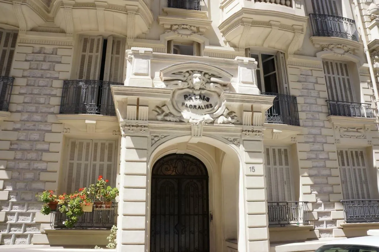 Adorable Apartment In Nice Downtown
