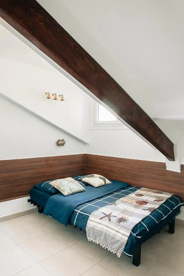 Adorable Apartment In Nice Downtown