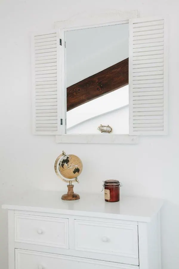 Adorable Apartment In Nice Downtown